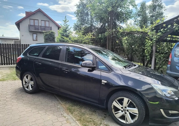 Opel Astra cena 25000 przebieg: 298000, rok produkcji 2012 z Złoczew małe 46